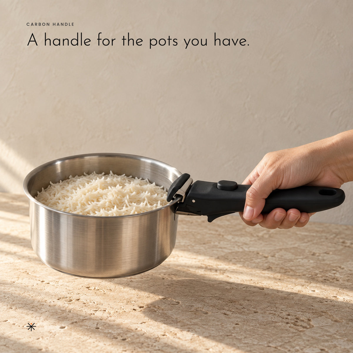 Carbon Handle. Detachable grip for pots and pans